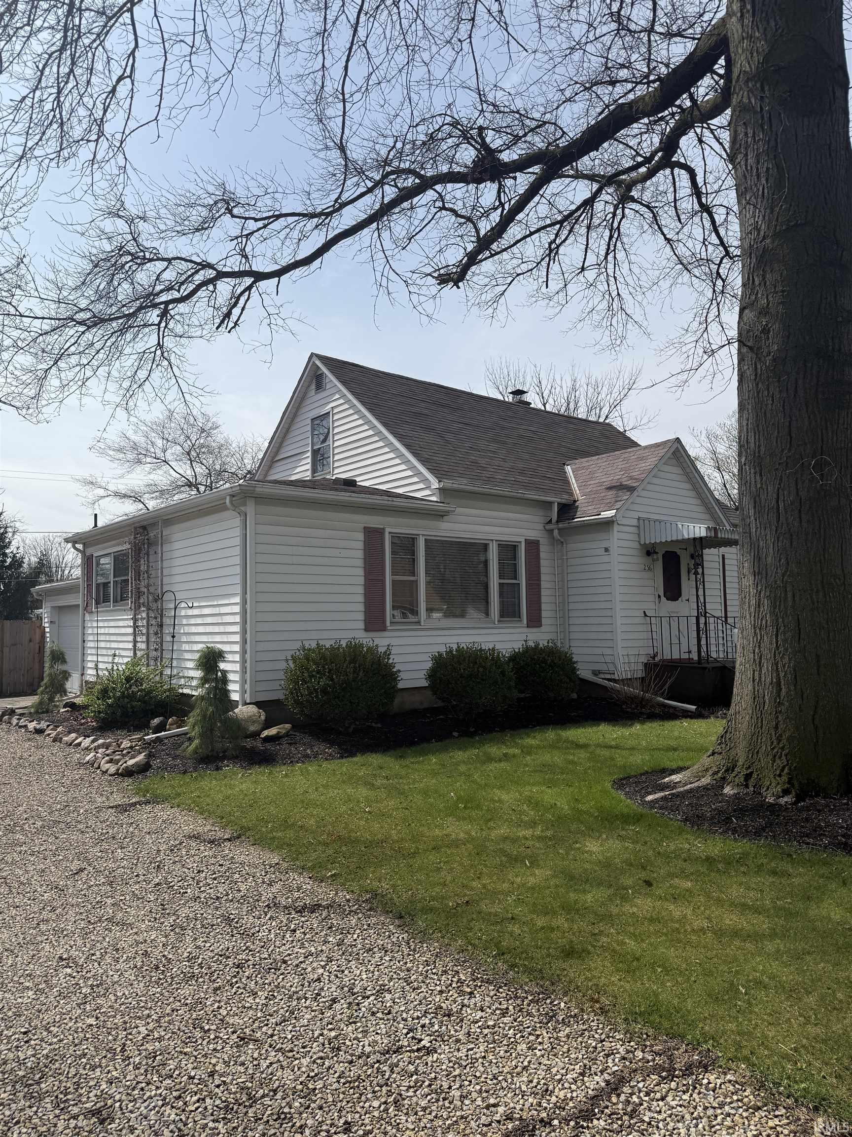 256 West Hoosier Street Berne, IN 46711 - Photo 31 of 32