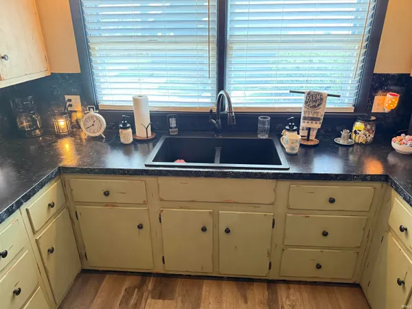 $220,000 | 256 West Hoosier Street, Berne, IN 46711