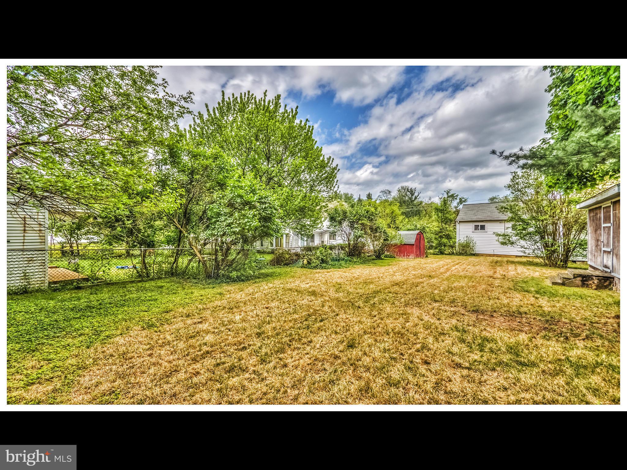 55 Ritters Lane Owings Mills, MD 21117 - Photo 22 of 27 HUGE BACKYARD