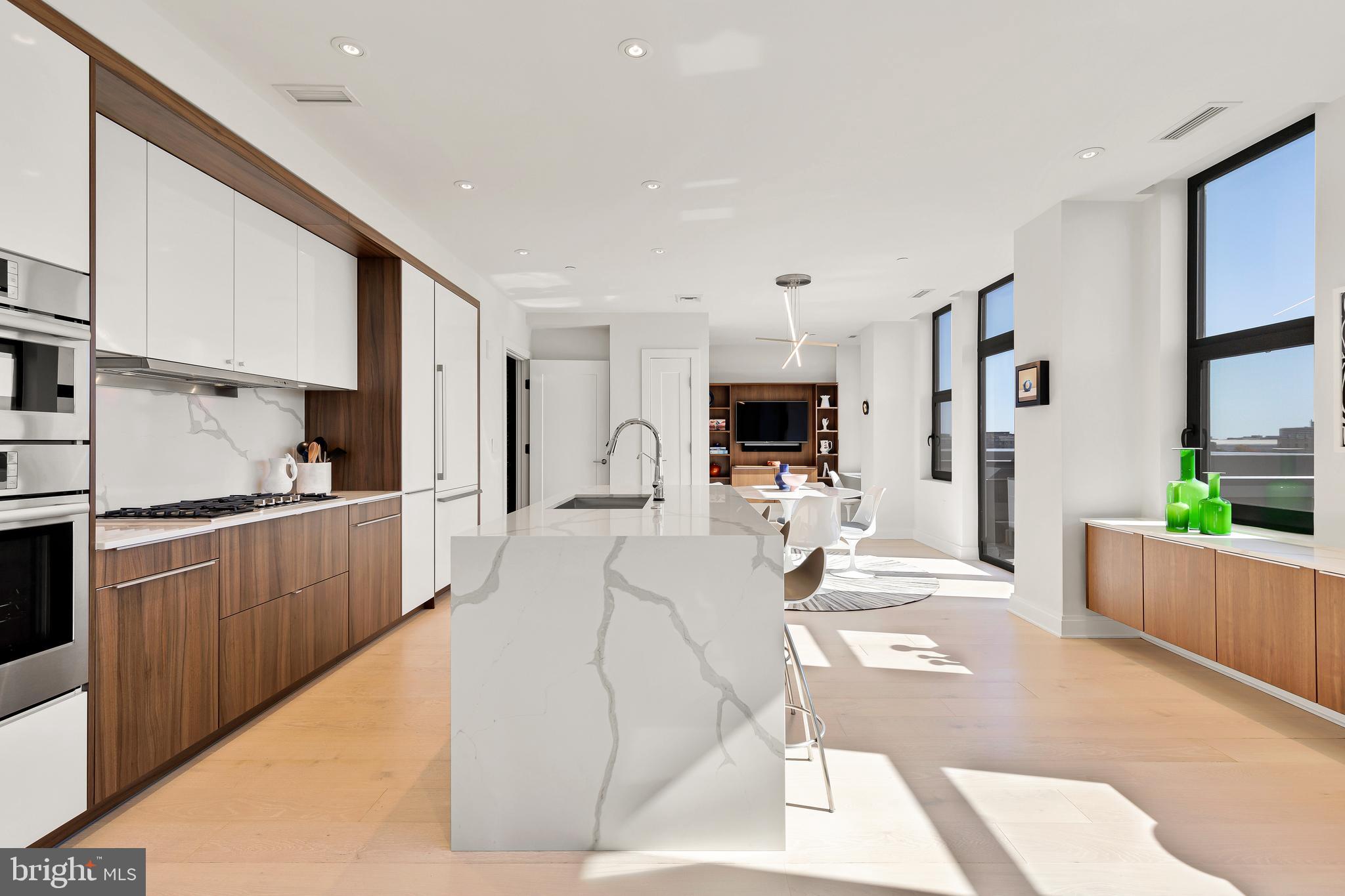 1427 Rhode Island Avenue Northwest, Unit PH01 Washington, DC 20005 - Photo 13 of 60