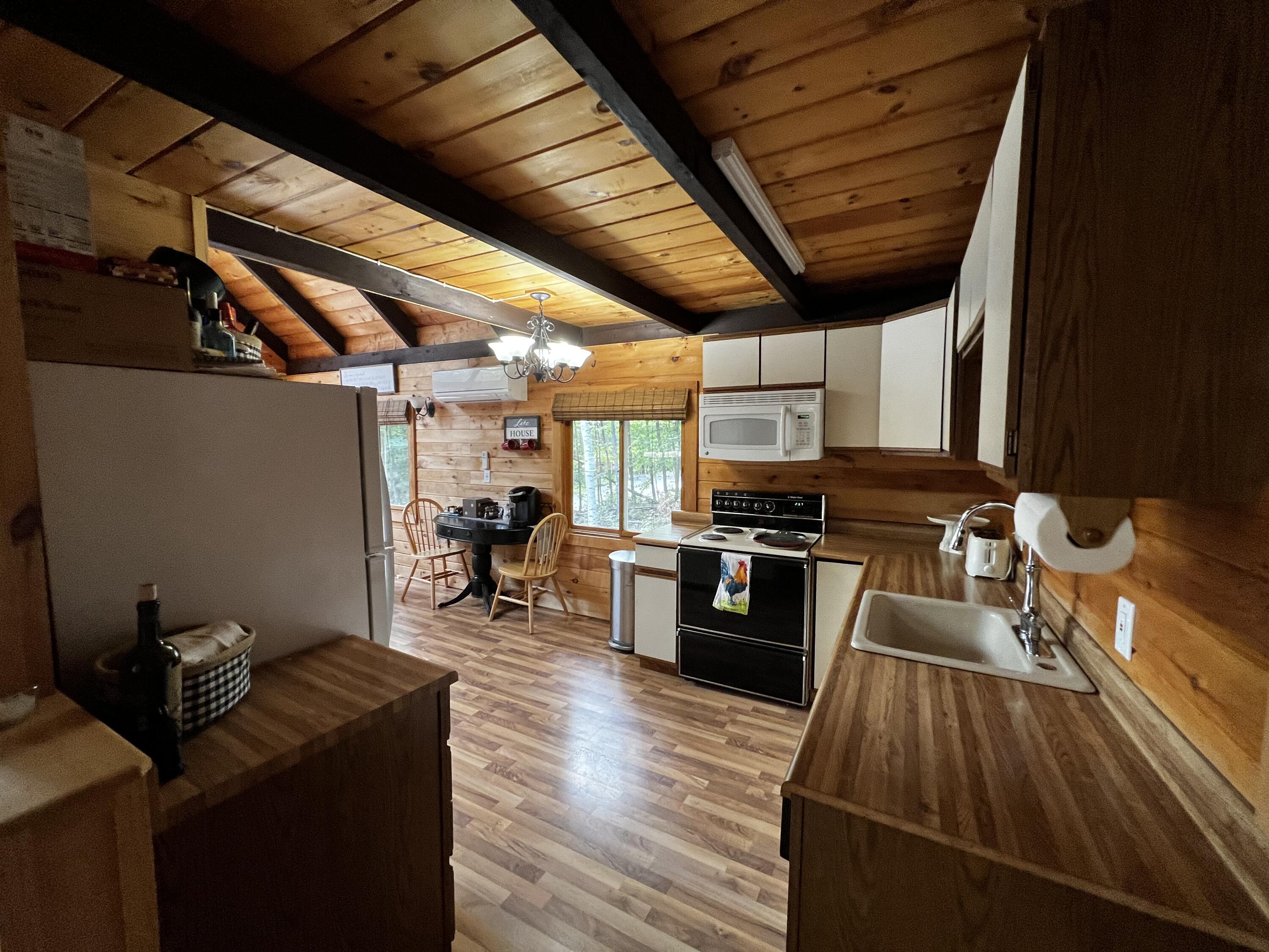 5 Chestnut Circle Standish, ME 04084 - Photo 10 of 20 D6D9CB0F-C2DB-4CAC-9D0A-96DDC3AC397D