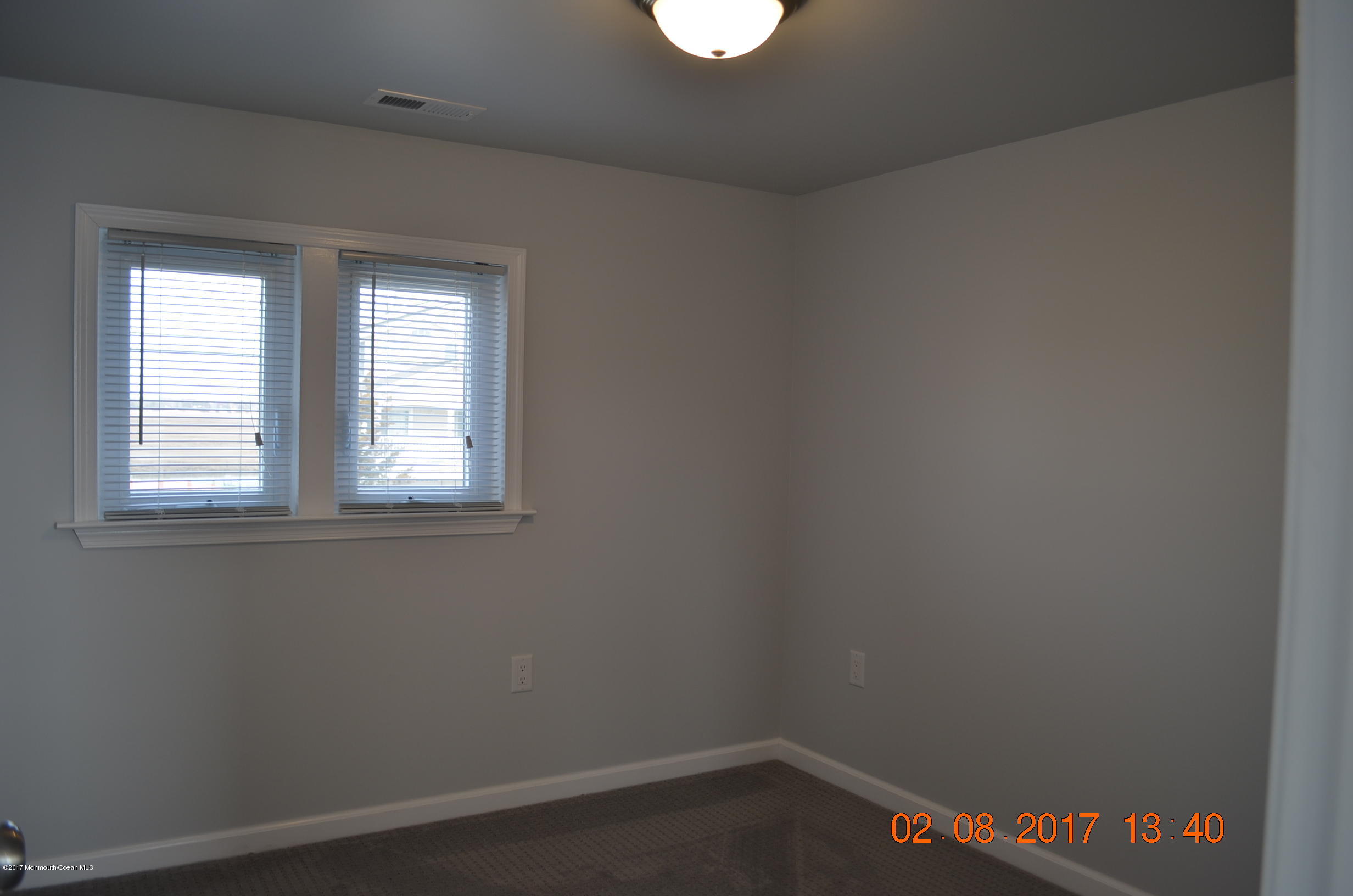 339 Kingfisher Road Tuckerton, NJ 08087 - Photo 8 of 16 DSC_0008