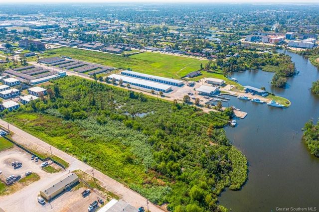 $3,900,000 | 0 Giovanni Street, Lake Charles, LA 70601