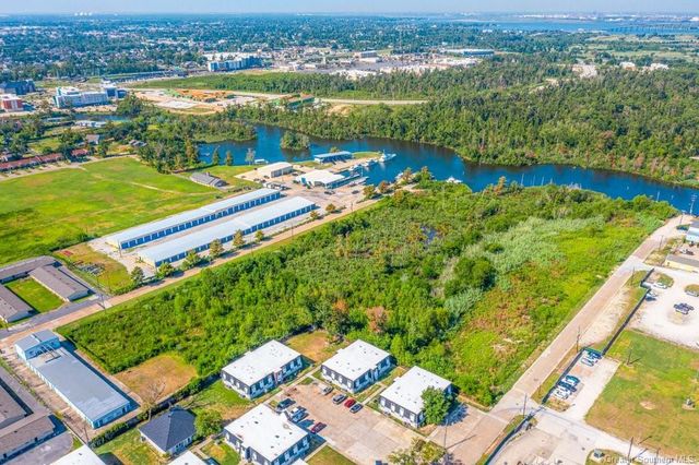 $3,900,000 | 0 Giovanni Street, Lake Charles, LA 70601