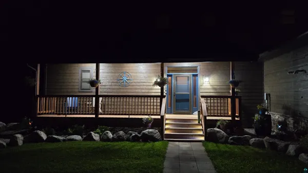 $1,495,000 | 7523 Nelson Road, Crane Lake, MN 55725