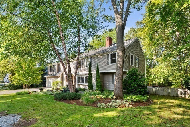 75 Cedar Street Lexington, MA 02421 - Photo 42 of 42 a view of a yard in front of house