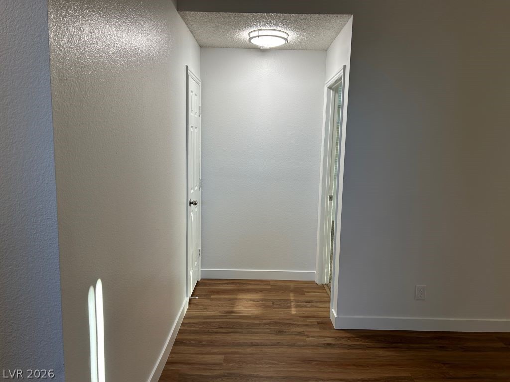 2025 Big Bend Way Henderson, NV 89074 - Photo 13 of 35