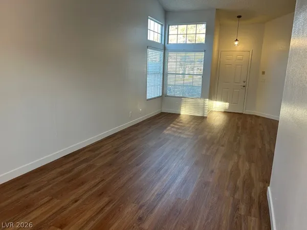 $2,400 | 2025 Big Bend Way, Henderson, NV 89074