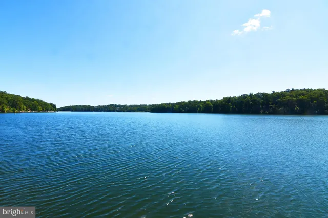 $49,900 | 103 Green Leaf Drive, Cross Junction, VA 22625