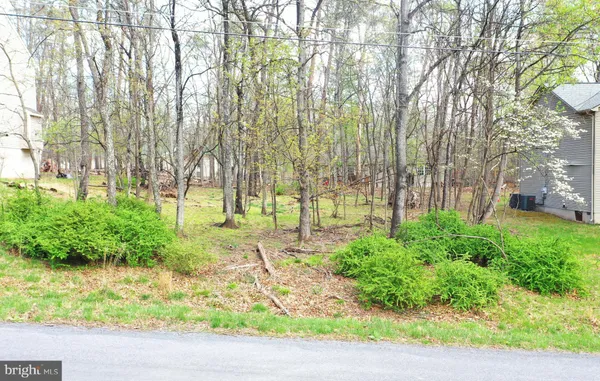 $49,900 | 103 Green Leaf Drive, Cross Junction, VA 22625