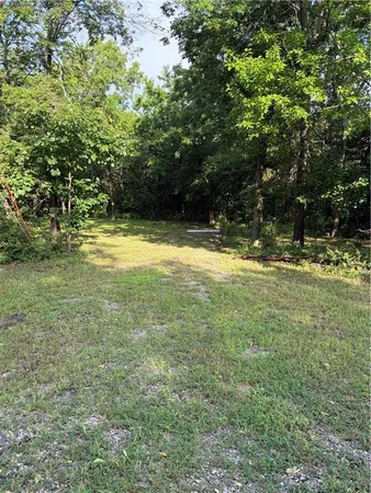 $20,500 | 33-37 West Sugar Lake Cove, Mound City, KS 66056