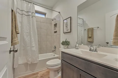 $265,000 | 1080 Clearwood Drive, Montgomery, TX 77316