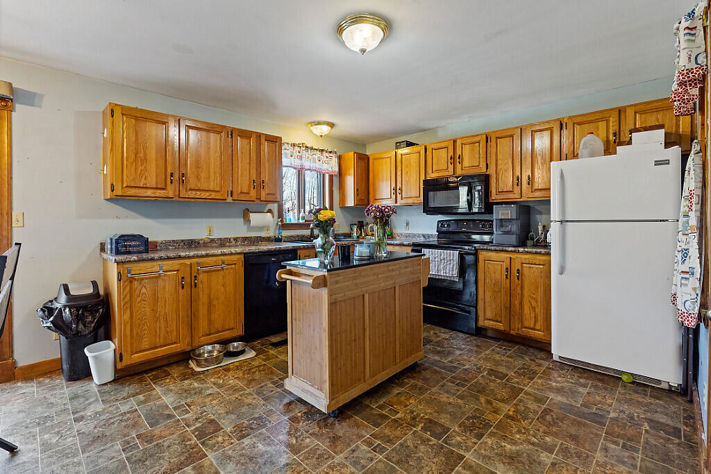 264 Belgrade Road Oakland, ME 04963 - Photo 8 of 53 1000008972