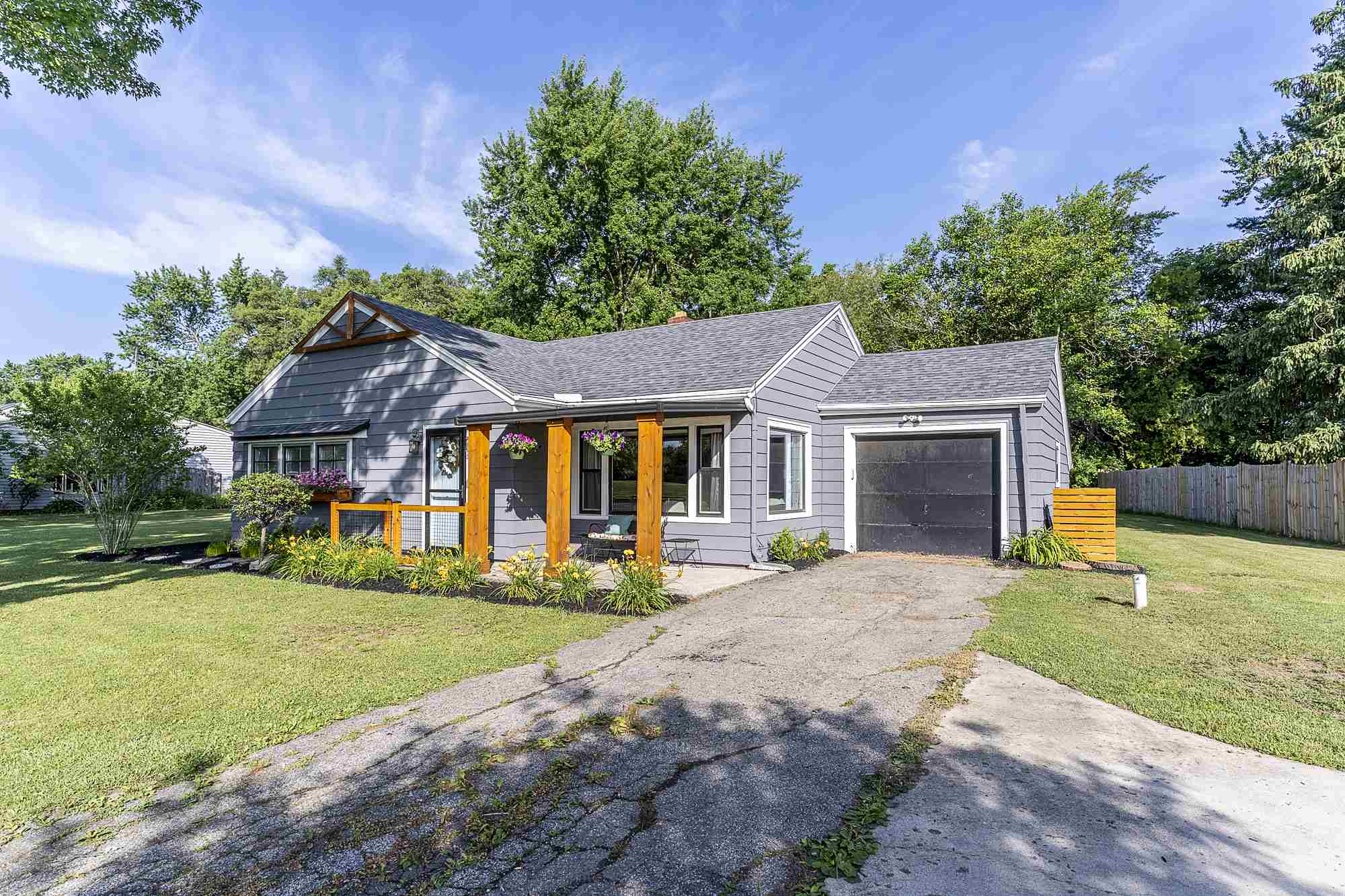 11760 North Marzane Road Markle, IN 46770 - Photo 4 of 36 Gallery Image 4