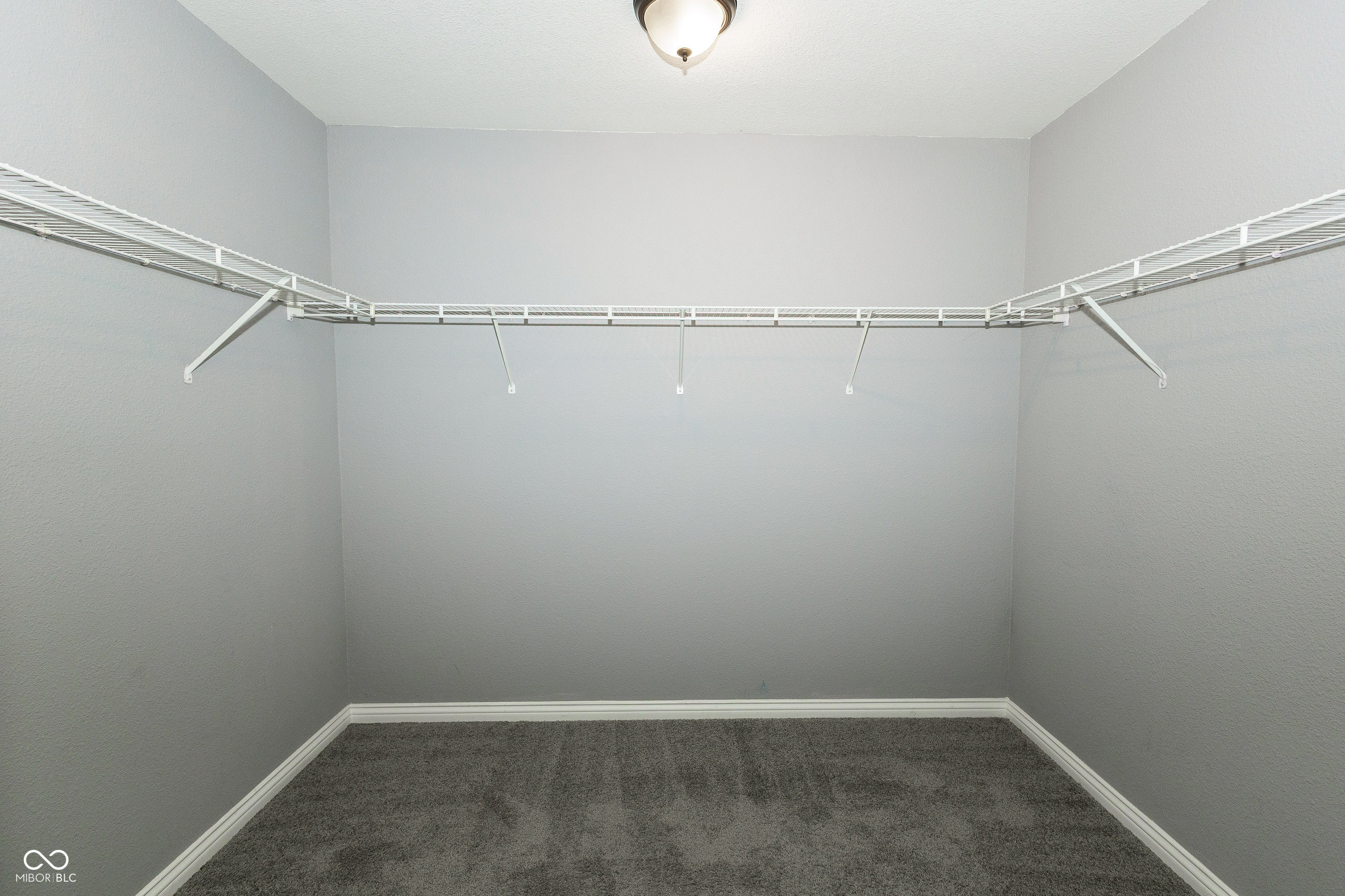 8275 Locke Drive Avon, IN 46123 - Photo 12 of 38