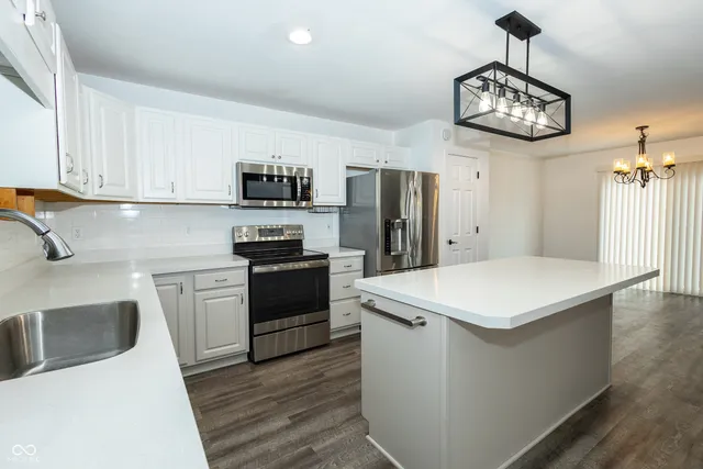 $368,500 | 8275 Locke Drive, Avon, IN 46123