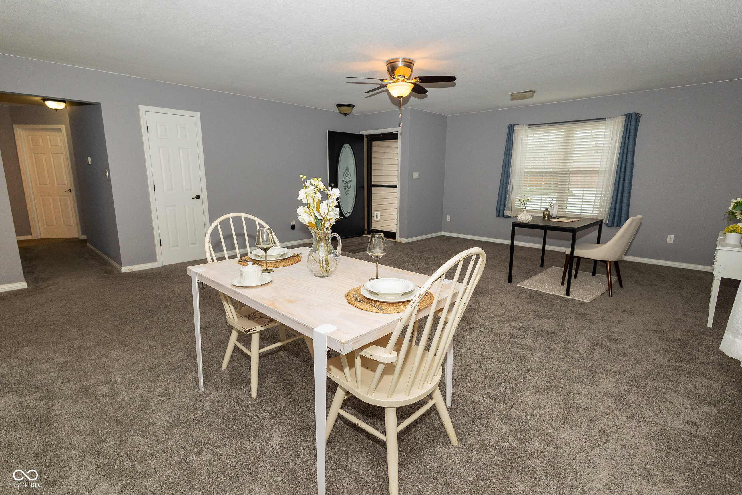 8275 Locke Drive Avon, IN 46123 - Photo 6 of 38