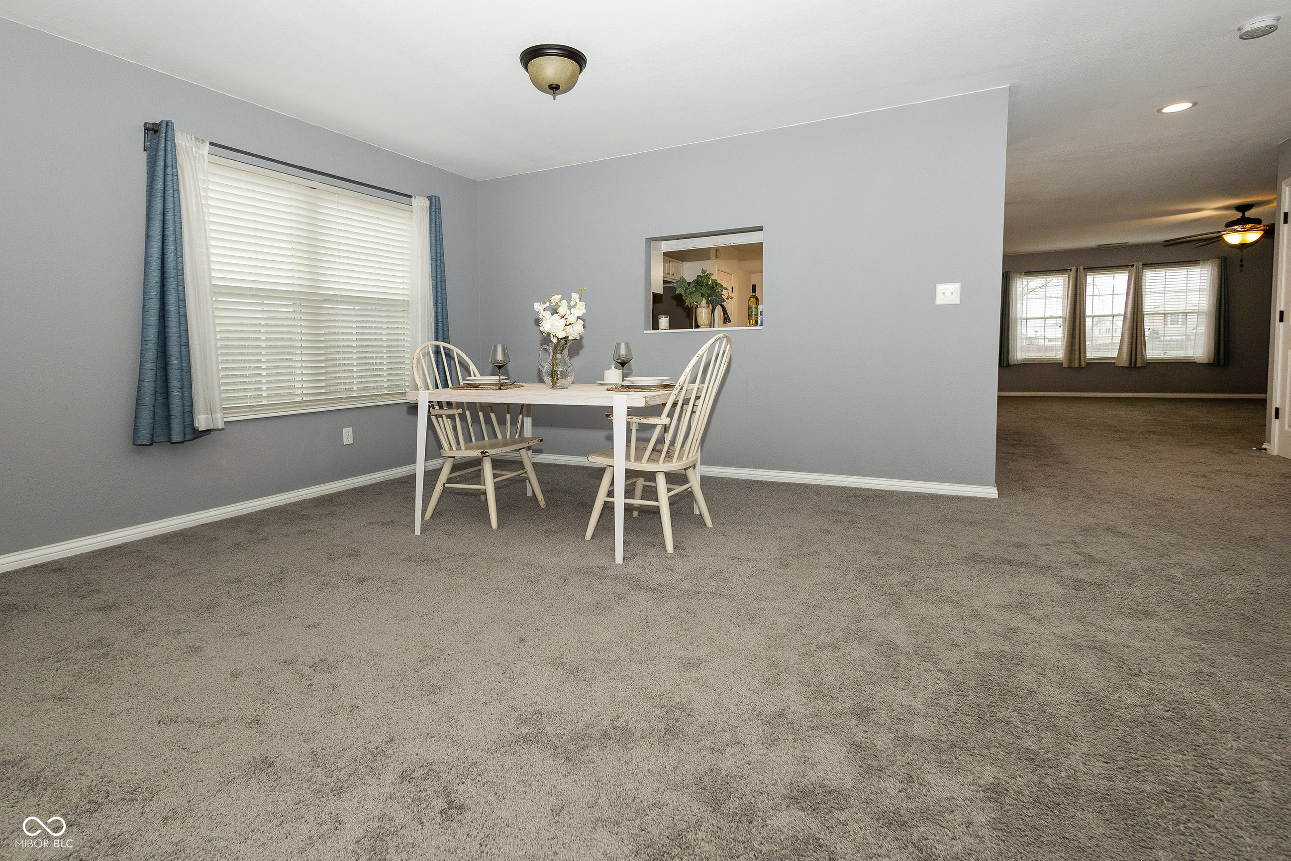 8275 Locke Drive Avon, IN 46123 - Photo 7 of 38