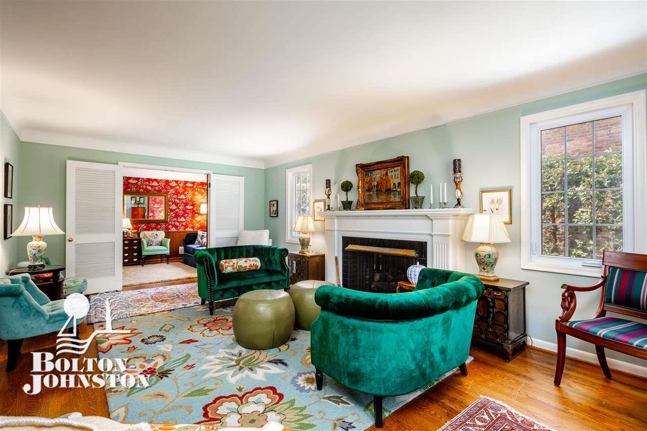583 Washington Road Grosse Pointe, MI 48230 - Photo 6 of 56 50010997-5.JPG