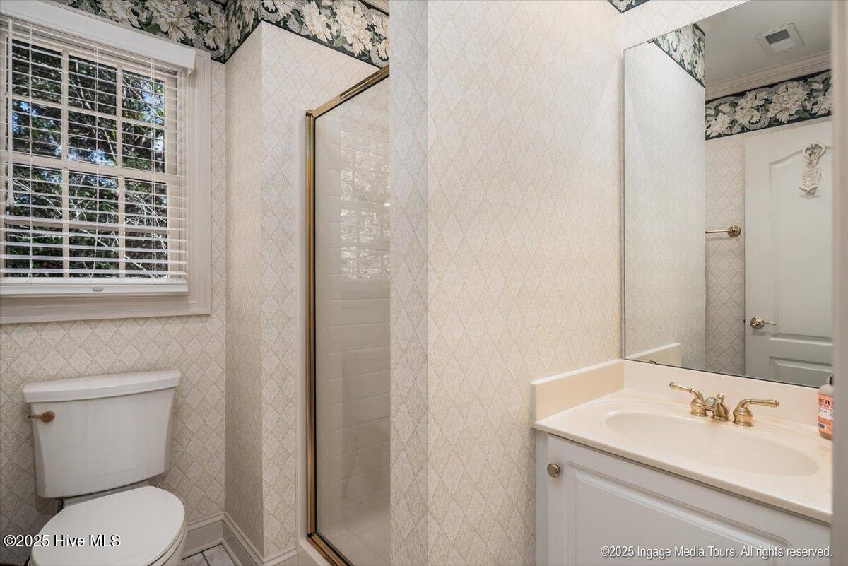 119 Robin Road Greenville, NC 27858 - Photo 79 of 124 071-20251003 MLS L_Wilson 119 Robin Rd G