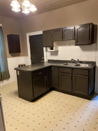 $159,900 | 1009 Pierce Avenue, Marinette, WI 54143