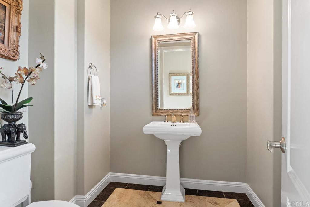 14844 Whispering Ridge Road San Diego, CA 92131 - Photo 17 of 73 guest bath