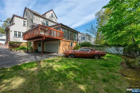 $649,900 | 27 Glen Road, West Orange, NJ 07052