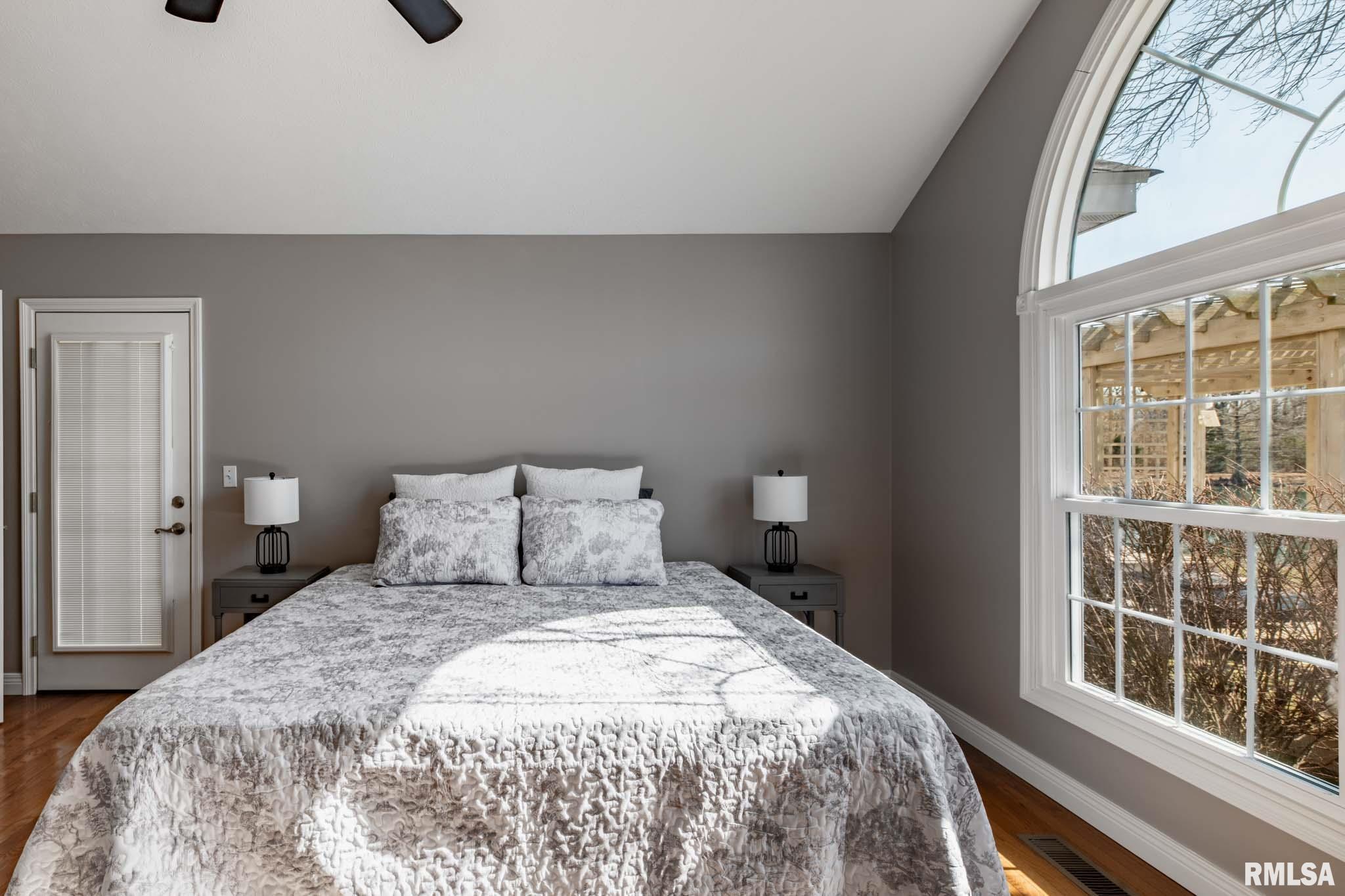 19503 Shed Church Road Marion, IL 62959 - Photo 13 of 46