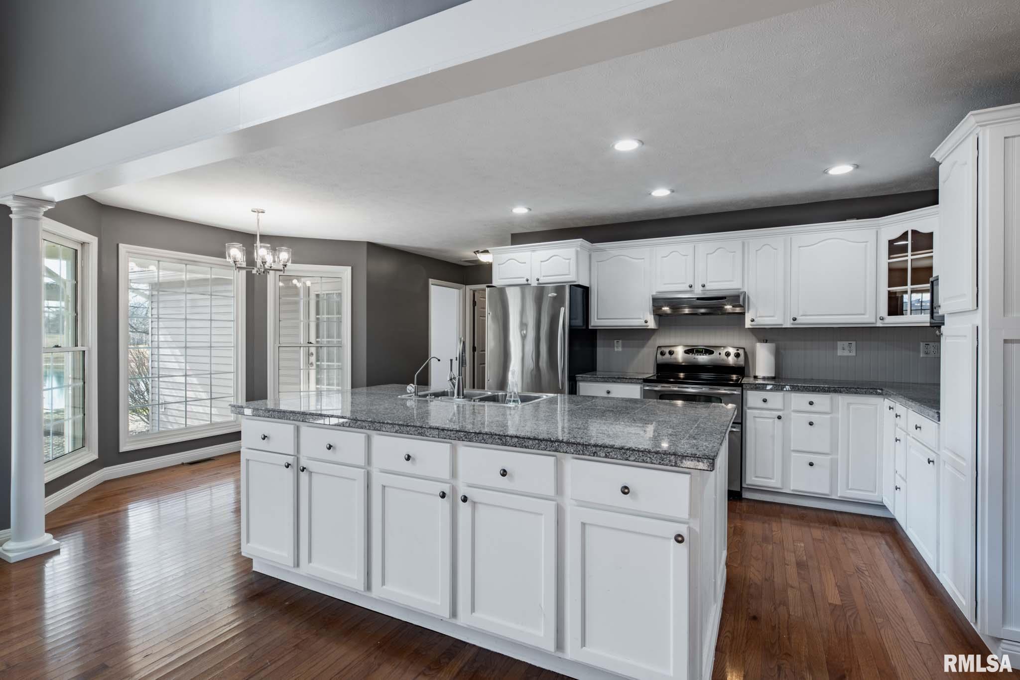 19503 Shed Church Road Marion, IL 62959 - Photo 7 of 46