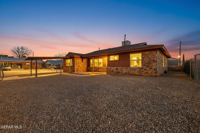 $209,900 | 10096 Yukon Street, El Paso, TX 79924