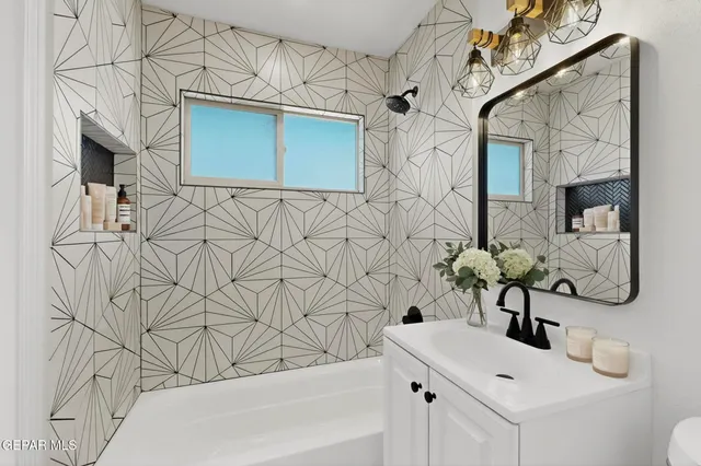 $209,900 | 10096 Yukon Street, El Paso, TX 79924