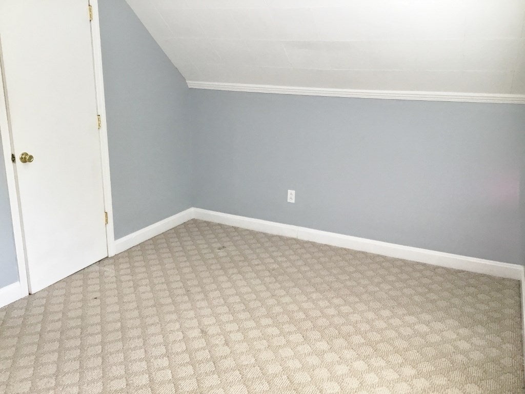 1658 Upland Road Huntington, WV 25701 - Photo 9 of 16 Gallery Image 9