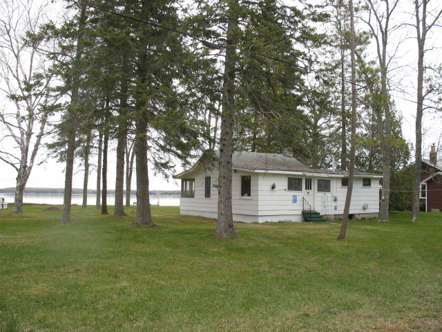 5240 Grady Road Sturgeon Bay, WI 54235 - Photo 1 of 1