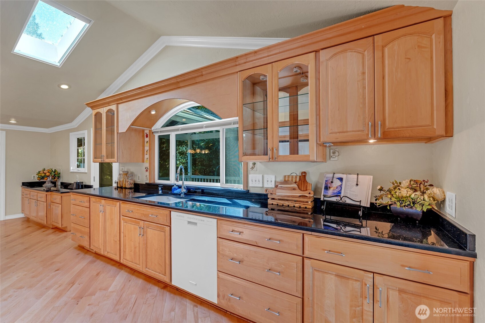 308 Northwest Bridle Ridge Boulevard Bremerton, WA 98311 - Photo 11 of 40