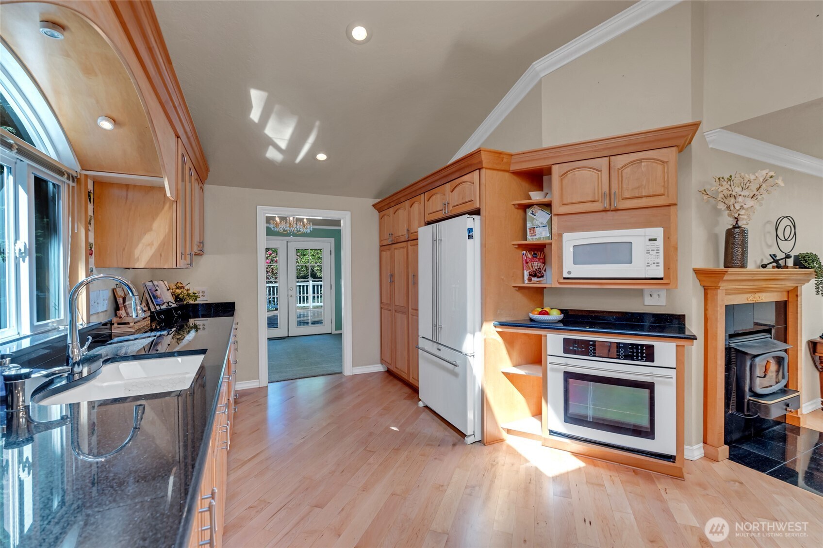 308 Northwest Bridle Ridge Boulevard Bremerton, WA 98311 - Photo 14 of 40
