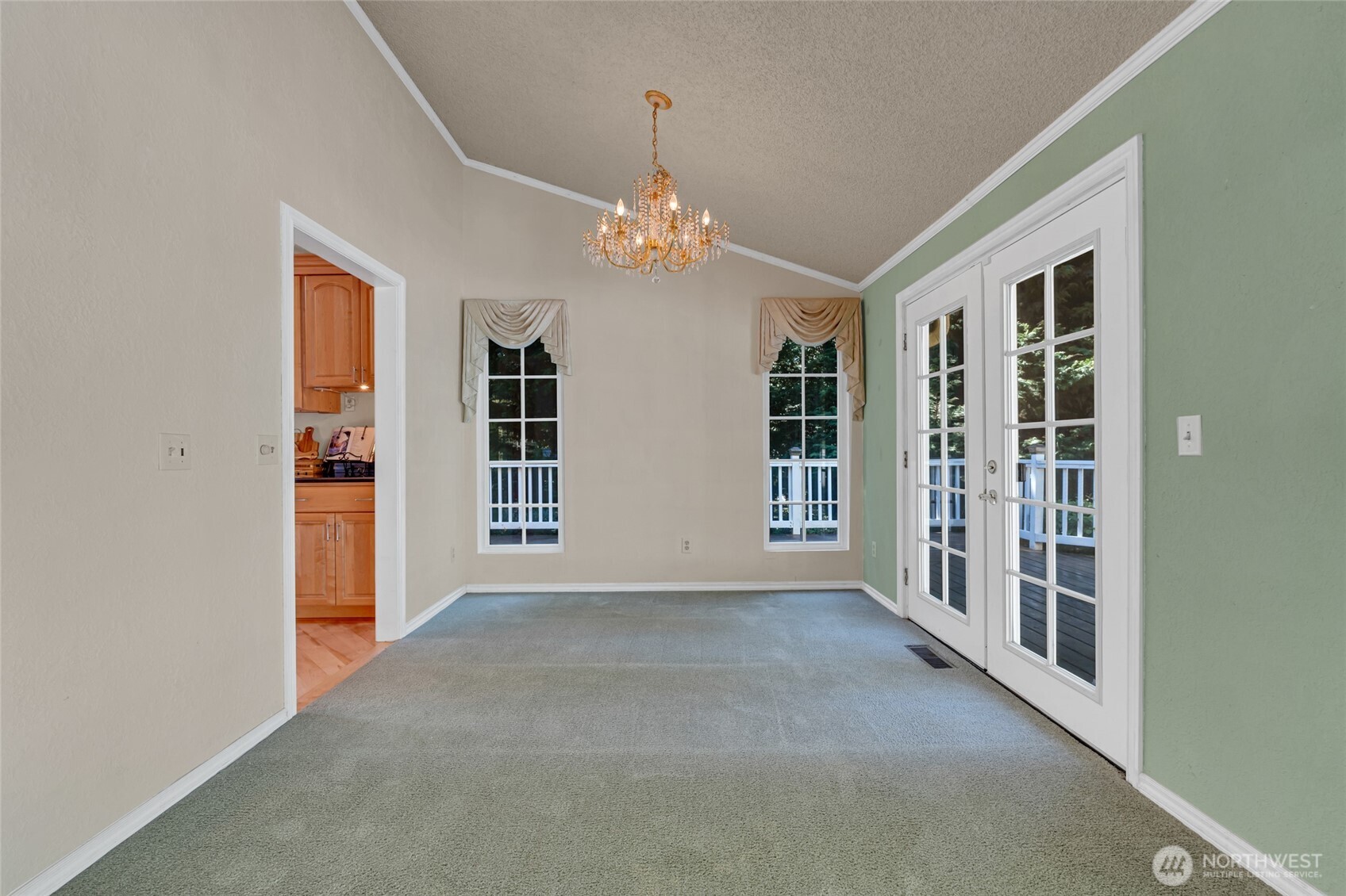 308 Northwest Bridle Ridge Boulevard Bremerton, WA 98311 - Photo 17 of 40