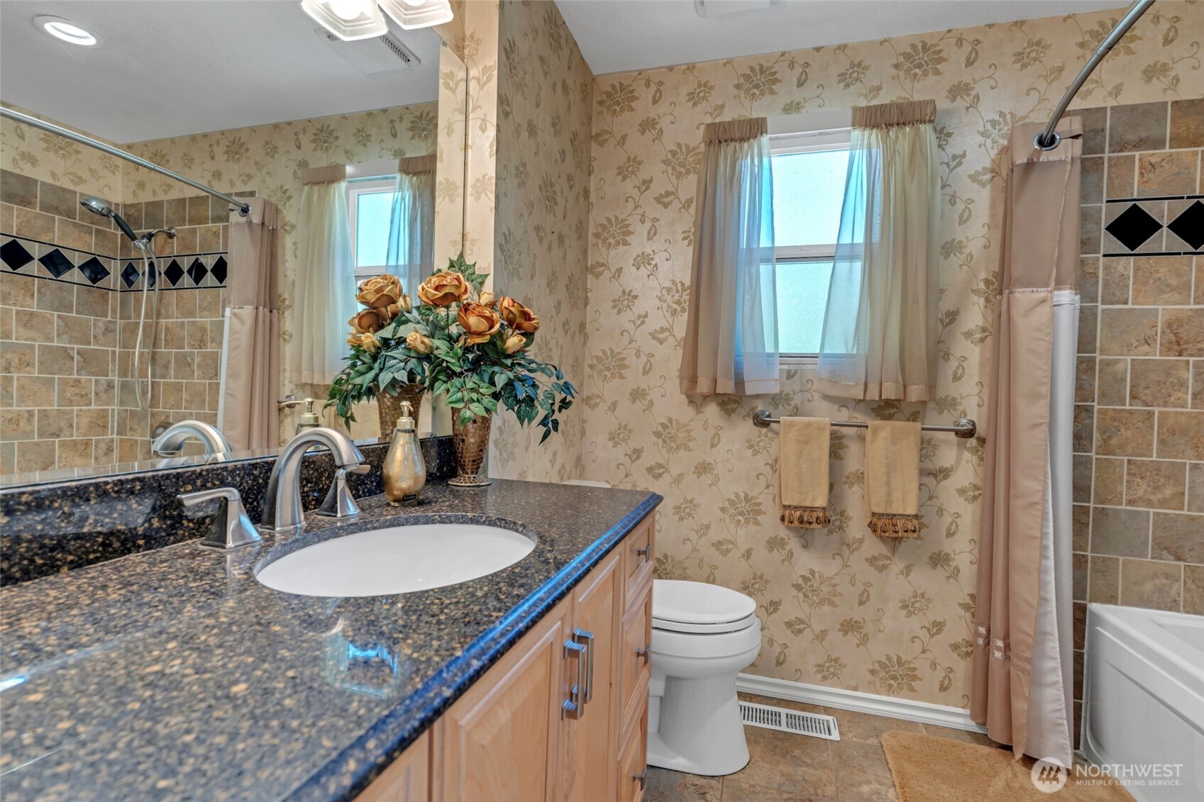 308 Northwest Bridle Ridge Boulevard Bremerton, WA 98311 - Photo 23 of 40