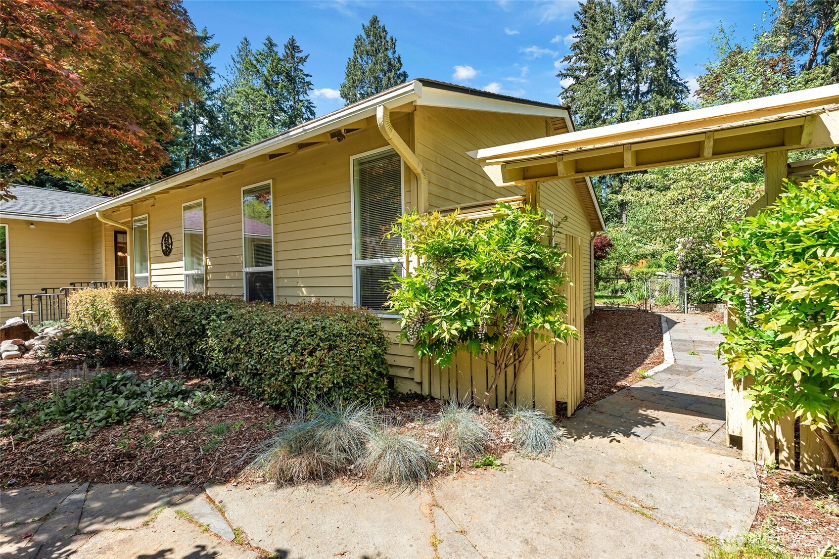 308 Northwest Bridle Ridge Boulevard Bremerton, WA 98311 - Photo 6 of 40