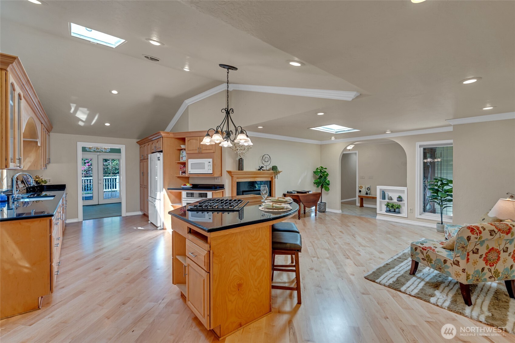 308 Northwest Bridle Ridge Boulevard Bremerton, WA 98311 - Photo 10 of 40