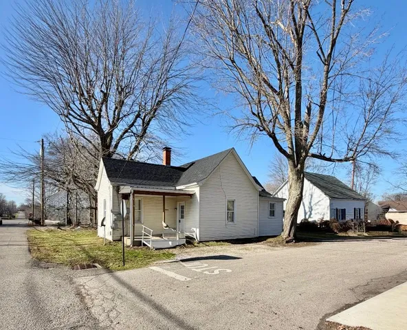 $139,000 | 706 Ellsworth Street, Milan, IN 47031