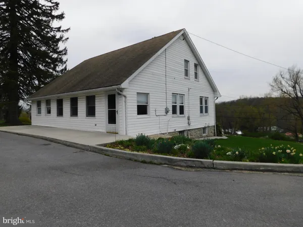 $315,000 | 14156 Old Rte 16, Waynesboro, PA 17268