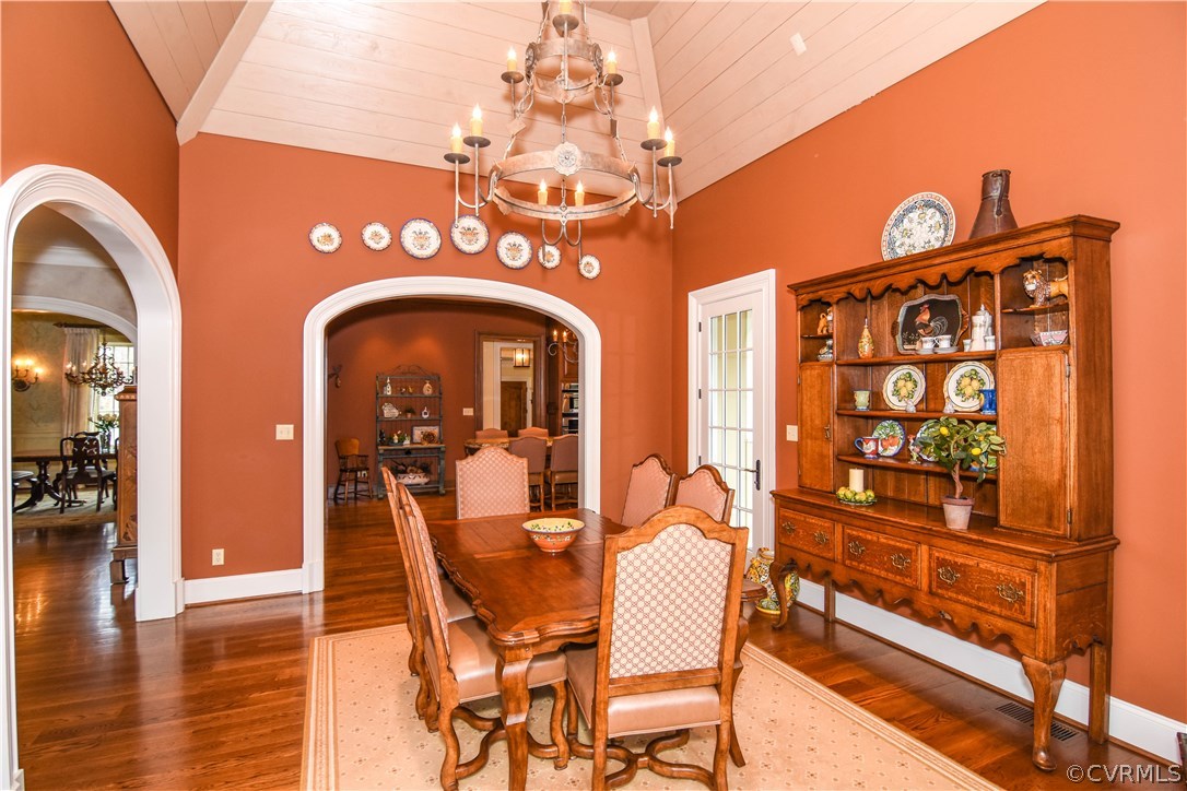 201 Kinloch Road Manakin-Sabot, VA 23103 - Photo 18 of 50 Breakfast room with vaulted painted and glazed woo