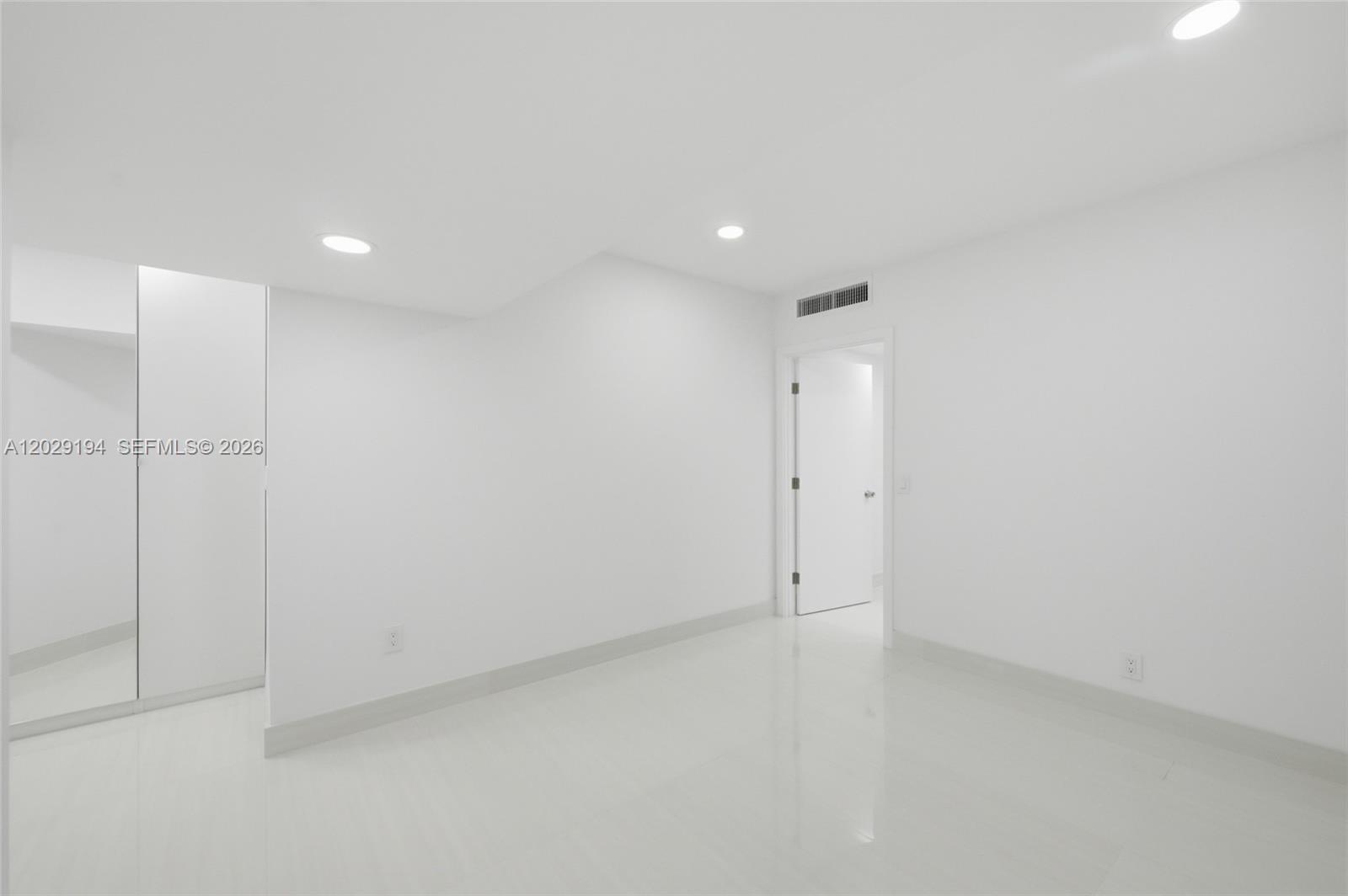 22384 Thousand Pines Lane Boca Raton, FL 33428 - Photo 26 of 70