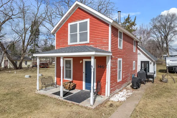 $179,000 | 140 West 12th Street, Buffalo City, WI 54622