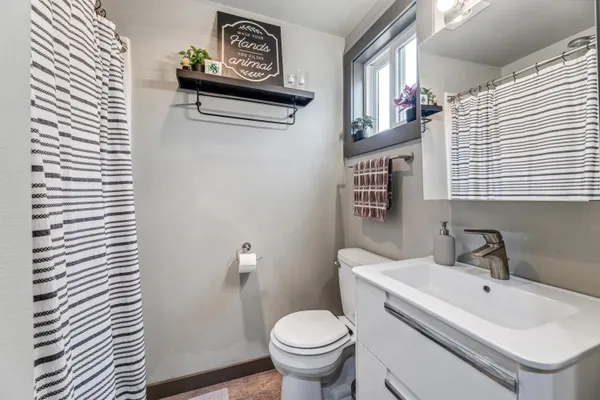 $179,000 | 140 West 12th Street, Buffalo City, WI 54622