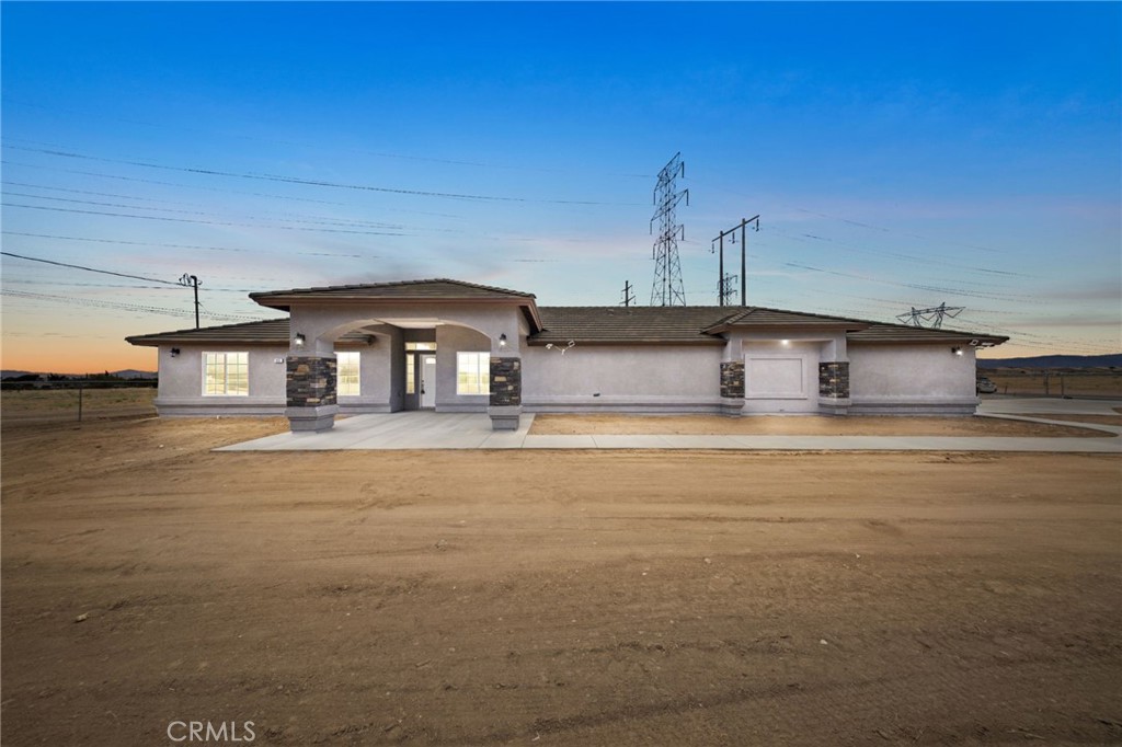 9835 Pyrite Avenue Hesperia, CA 92345 - Photo 1 of 46