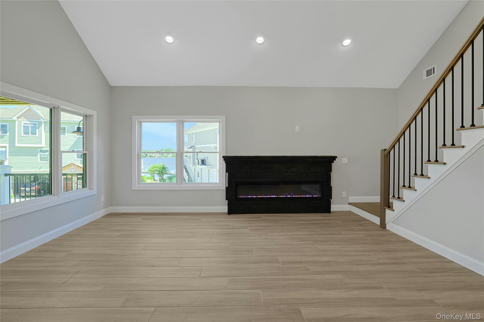 74 Beach Road Stony Point, NY 10980 - Photo 10 of 49