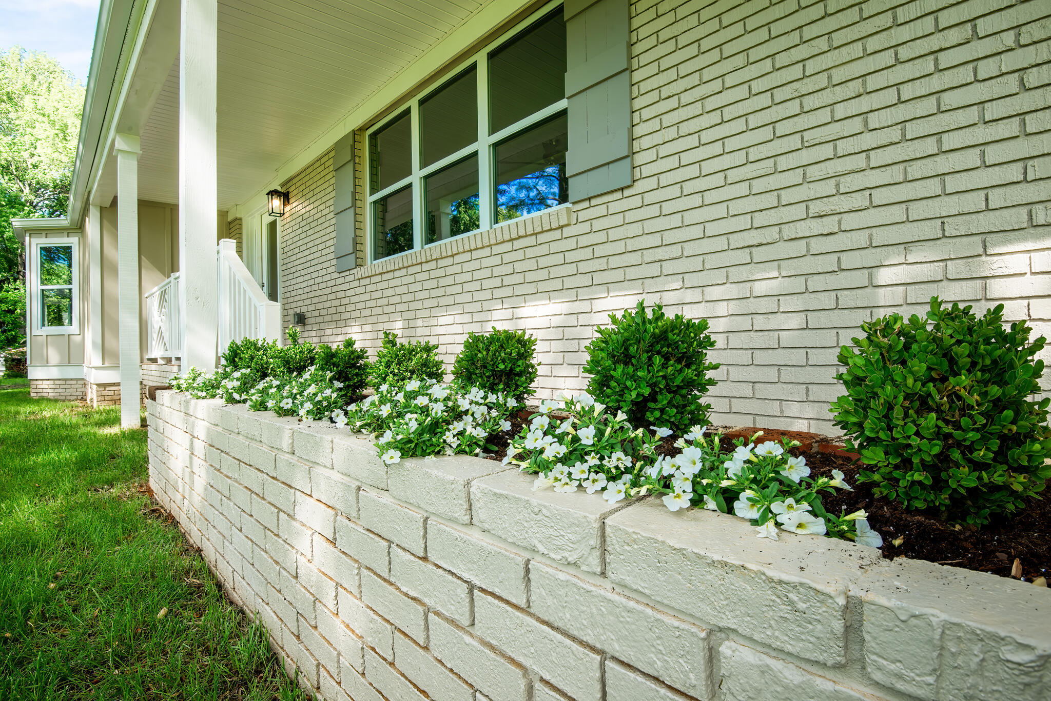 200 Georgetown Road Northwest Cleveland, TN 37311 - Photo 4 of 15 Beautiful Lawn