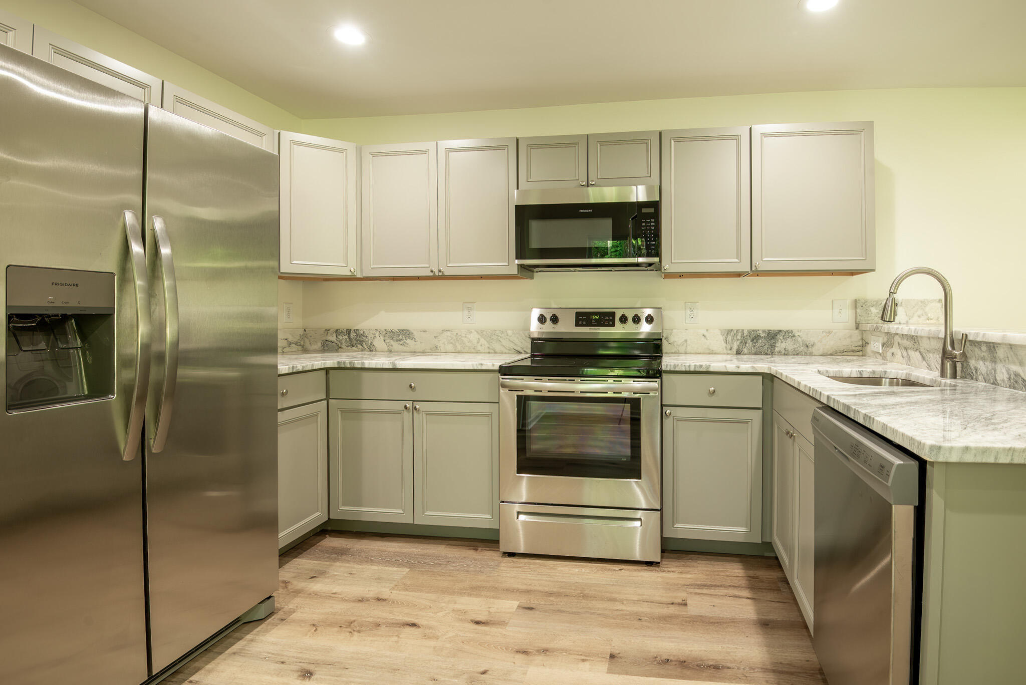 200 Georgetown Road Northwest Cleveland, TN 37311 - Photo 5 of 15 Kitchen