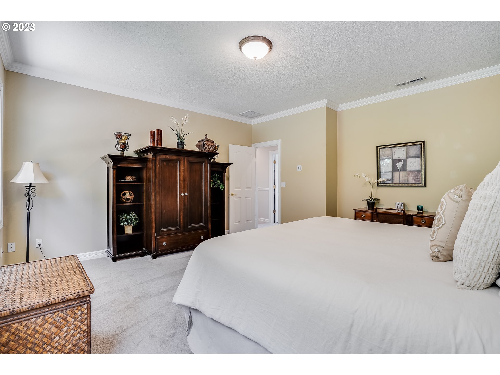 21418 Northwest 11th Avenue Ridgefield, WA 98642 - Photo 23 of 42 a bedroom with a bed and a closet